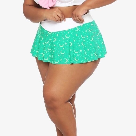 NWT Hot Topic Green Sailor Moon Jupiter Cosplay Skirted Swim Bottoms Size 3X - Picture 2 of 10